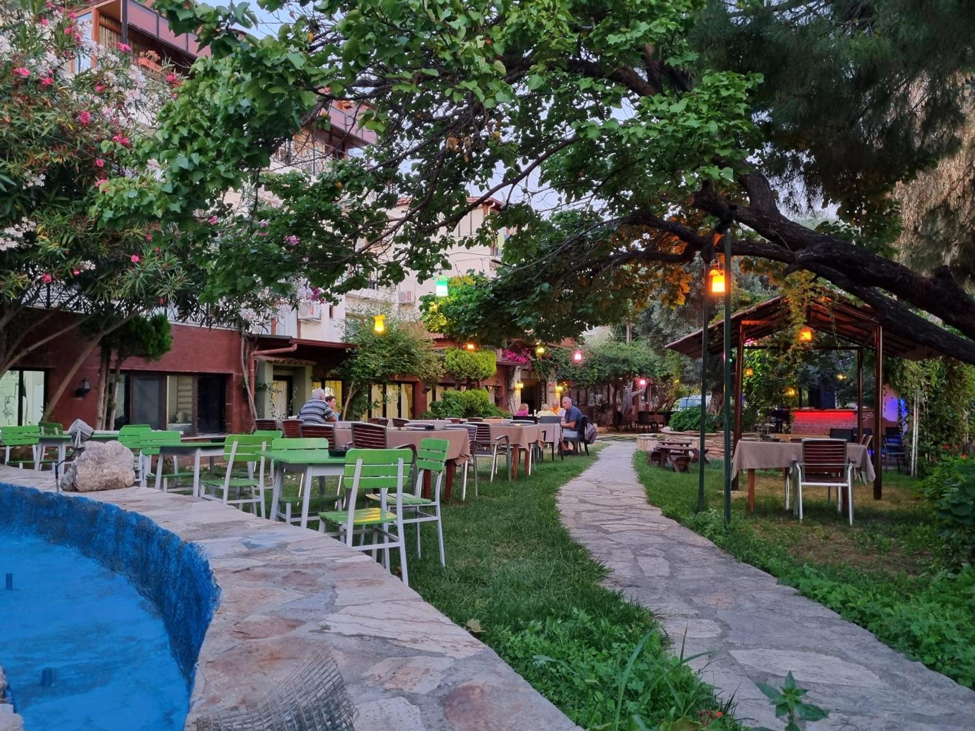 Soleil Hotel Kuşadası Buitenkant foto