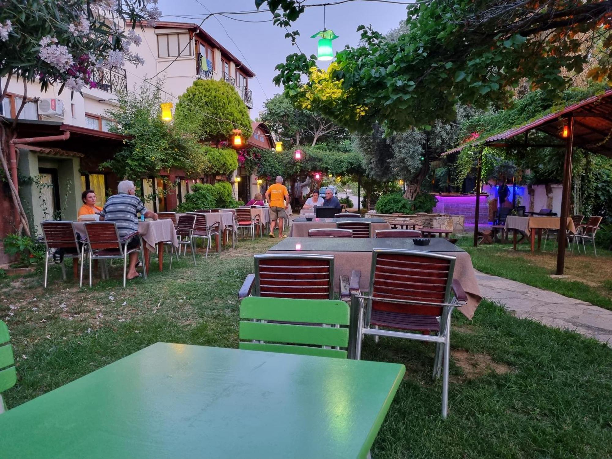 Soleil Hotel Kuşadası Buitenkant foto