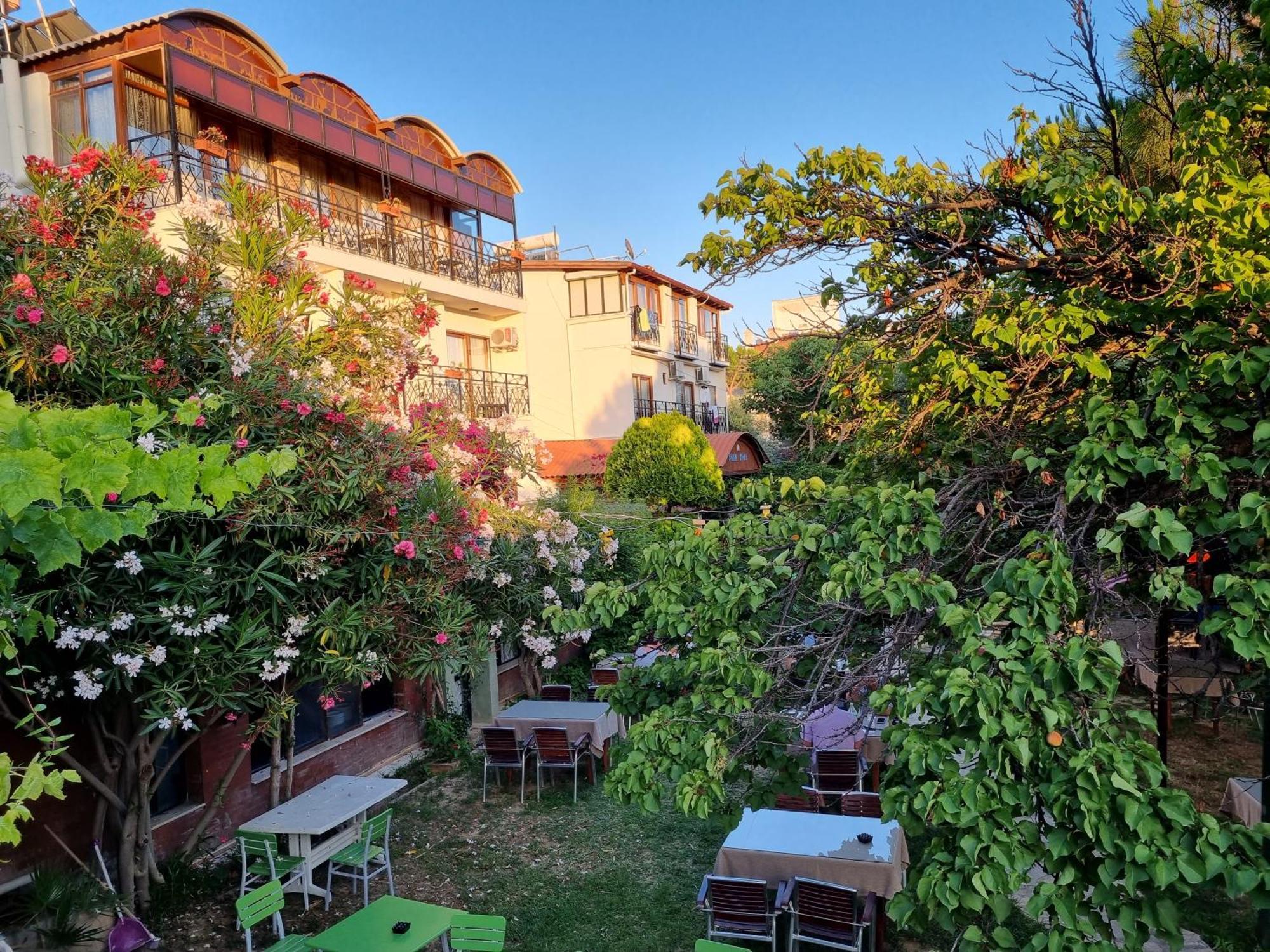 Soleil Hotel Kuşadası Buitenkant foto